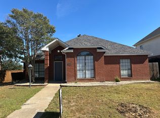 4224 Oak Mount Dr, Carrollton, TX 75010