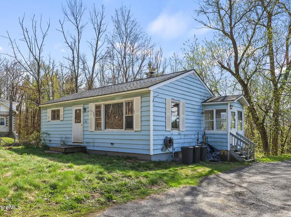 798 Mohawk Trl, North Adams, MA 01247