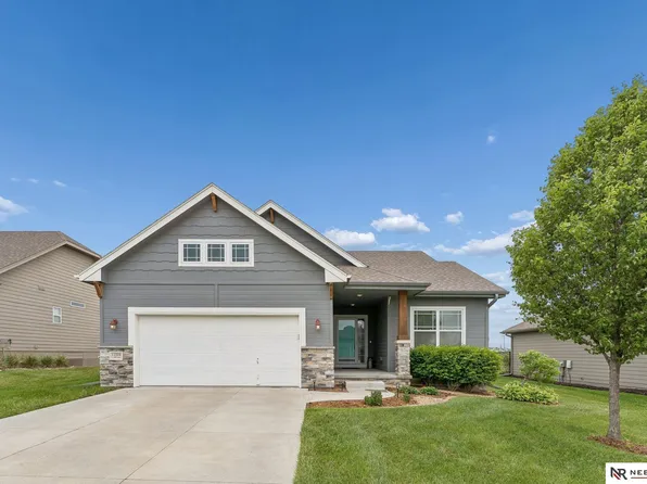 11009 S 186th Ave, Omaha, NE 68136