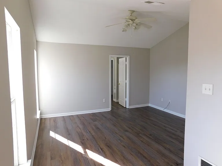 2469 Lasonya Ln — Photo 12