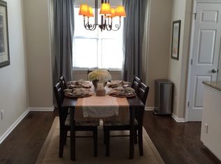 8517 Golf Ridge Dr, Charlotte, NC 28277