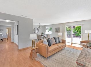 20111 Portola Dr, Salinas, CA 93908