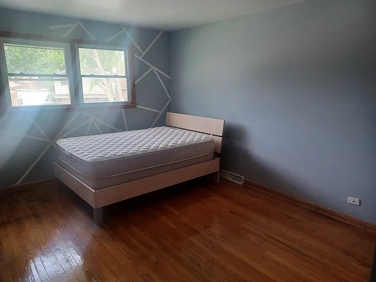 13816 S Tracy Ave — Photo 6