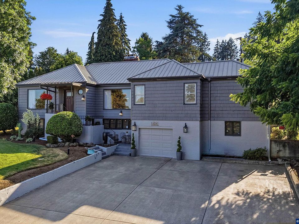 1st image of 1451 Narcissus Ct NW