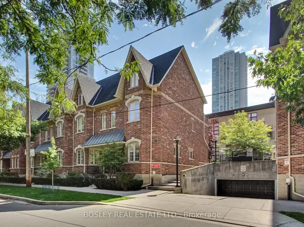 21 Earl St #L1, Toronto, ON M4Y 3C8