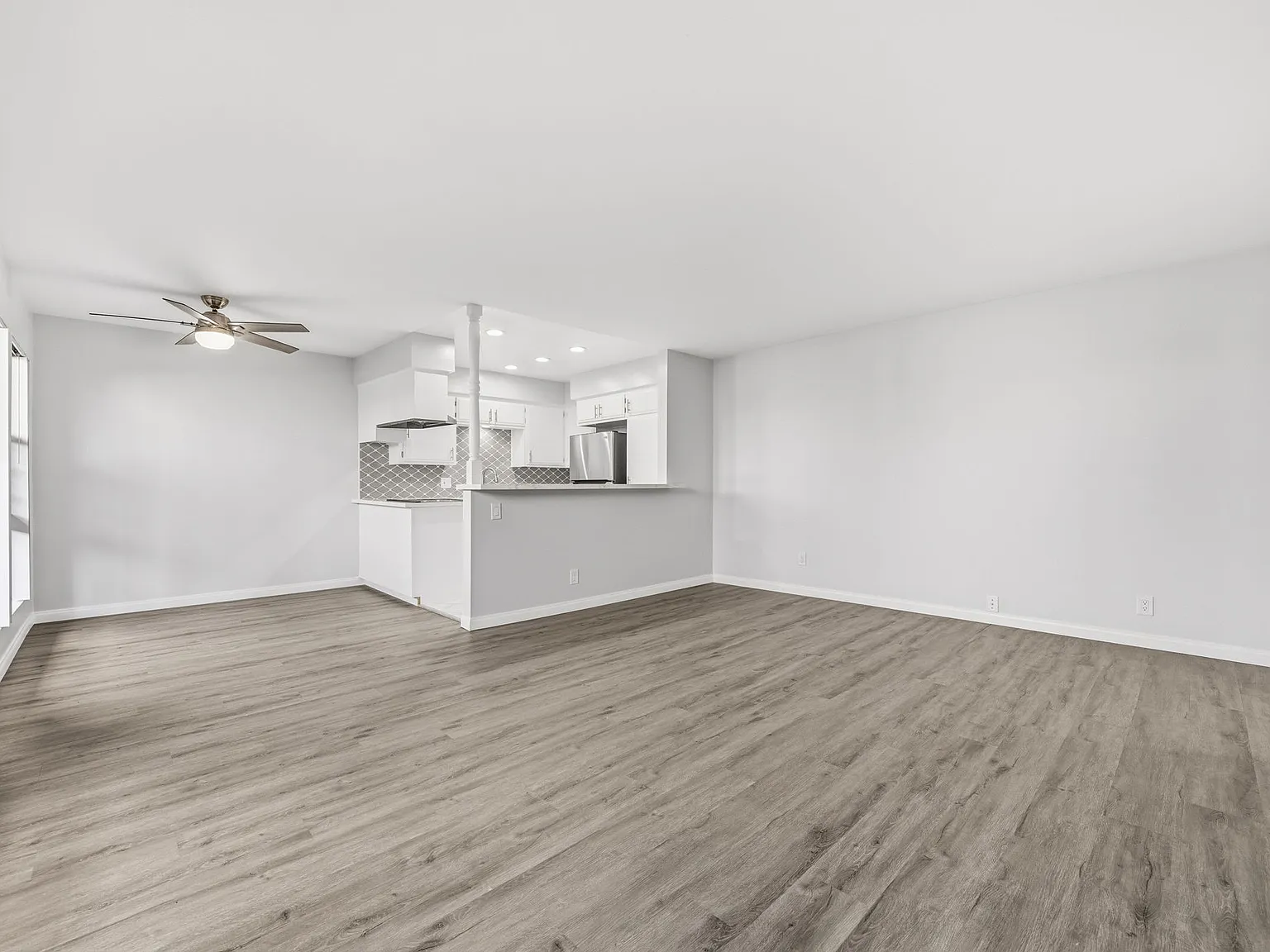 1 bed, 825 sqft, $2,595 — Photo 4