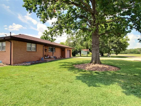 2023 N Sunrise St, Wichita, KS 67235