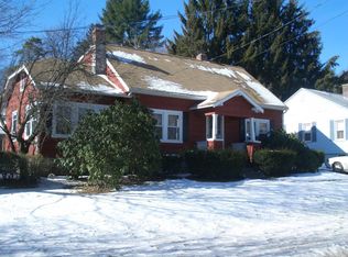 11 Cascade Rd, Worcester, MA 01602