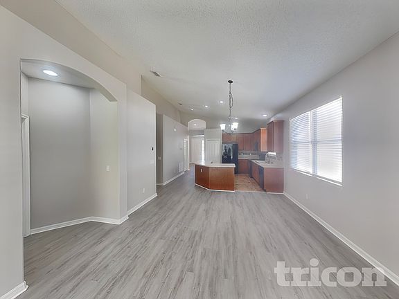 5th image of 2233 Sand Arbor Cir