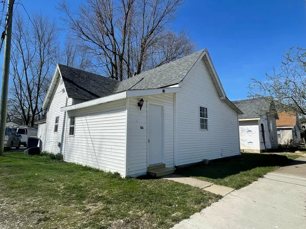 751 W Armstrong St, Frankfort, IN 46041