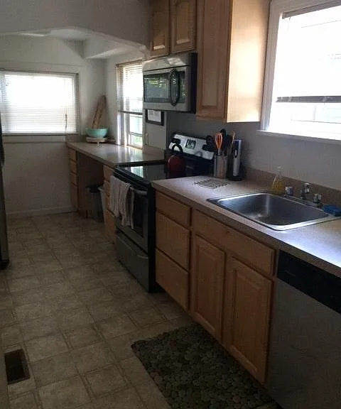 126 W Hoover Ave #ANN — Photo 3