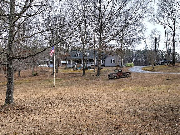 5th image of 452 Terry White Rd