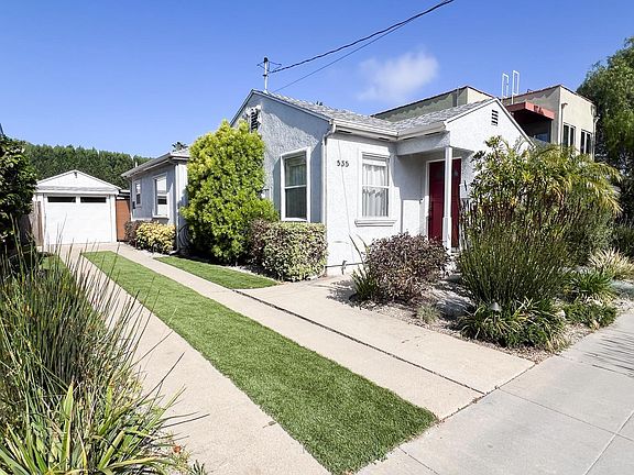 2nd image of 535 Orizaba Ave
