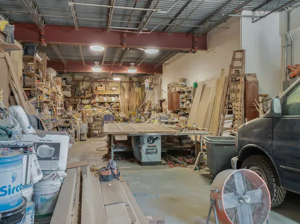 65-17 68th Avenue image 7 of 10