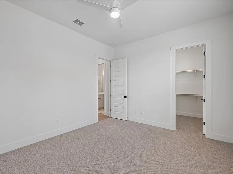 4908 Turquesa Dr — Photo 25