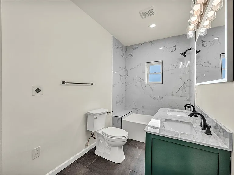 5115 Poe Way — Photo 8