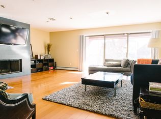 8000 River Rd, North Bergen, NJ 07047