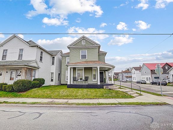2nd image of 300-302 S Main St