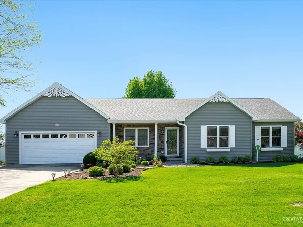 806 Burgess Dr, Utica, IL 61373