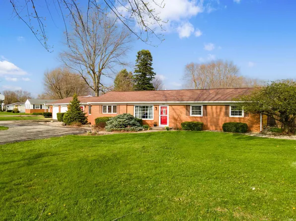 502 Allen Dr, Sweetser, IN 46987