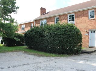2174 S Queen St APT A, York, PA 17402