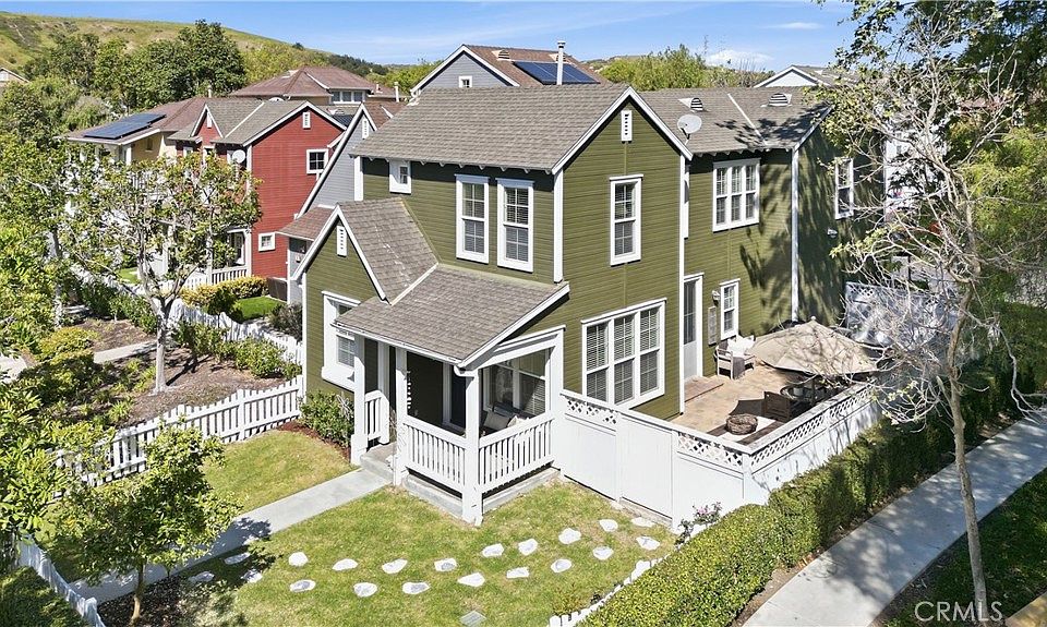 1st image of 8 Fern Haven Farm