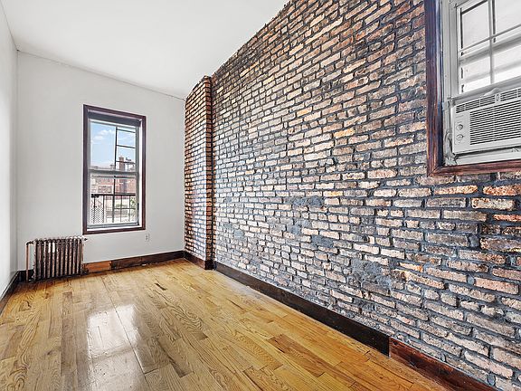 4th image of 62 Wyckoff Ave APT 3L