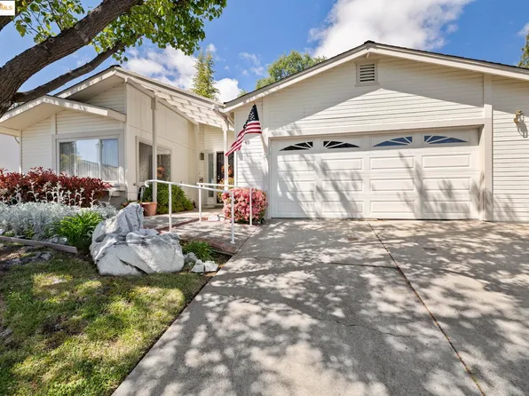 12660 Red Chestnut Ln Space 45, Sonora, CA 95370