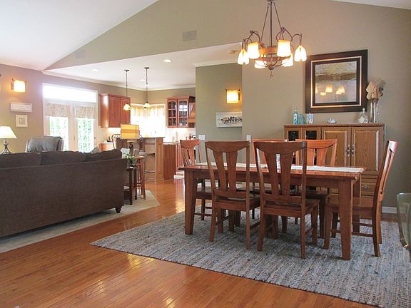 5th image of 1426 Glenbrook Ave