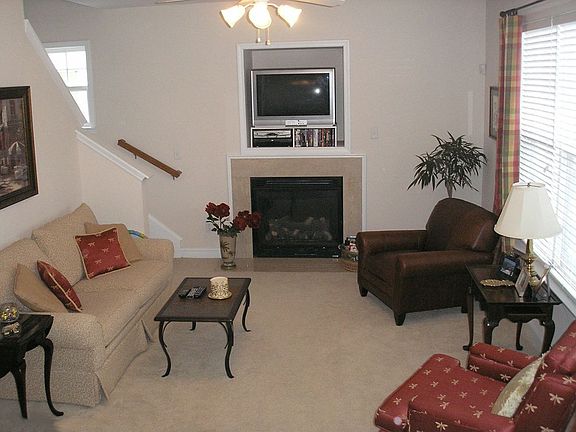 Great Room with clear view from kitchen