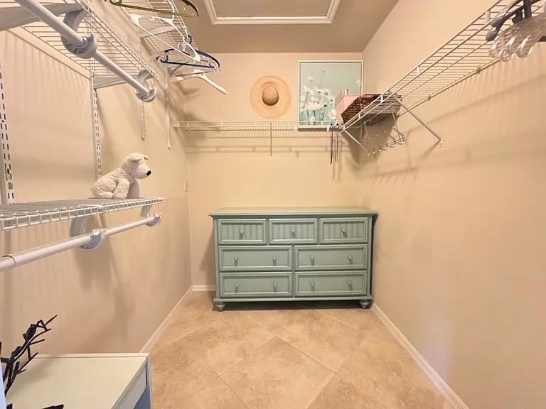 13018 Parktree Ct — Photo 6