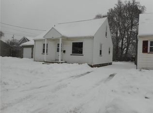 423 W Hickory St, East Rochester, NY 14445