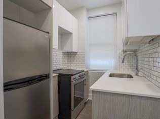 235 Park Dr APT 9, Boston, MA 02215