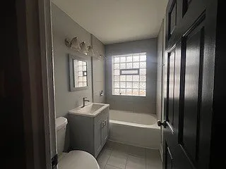 2254 W Garfield Blvd #1R — Photo 6