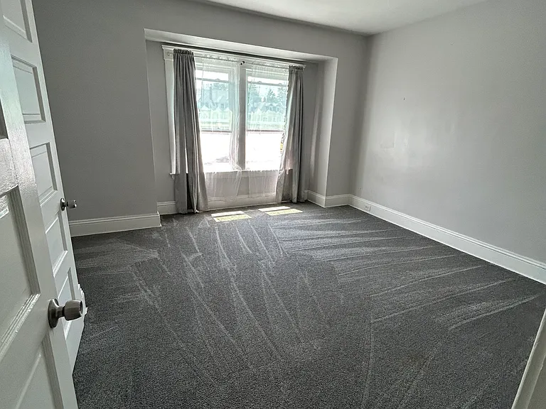 14626 Clifton Blvd #2 — Photo 8