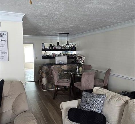 5th image of 1113 Palmerton Dr
