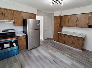 37 Cliff St APT 1, Pittston, PA 18640