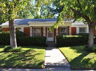 3320 Browning Ct, Fort Worth, TX 76111