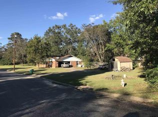 104 N Pope Dr, Overton, TX 75684