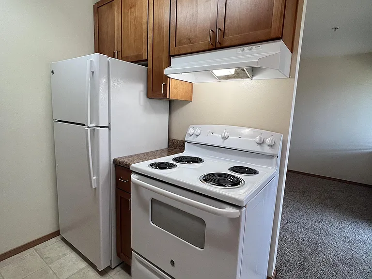 324 Avenue J #10 — Photo 15