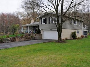 2615 Martin Rd, Willow Grove, PA 19090