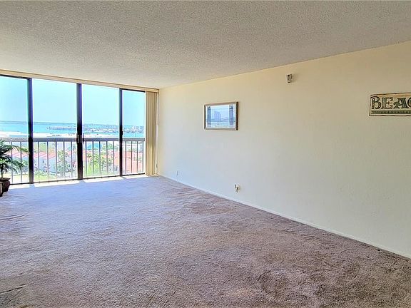 3rd image of Dolphin Poin Penthouse 5