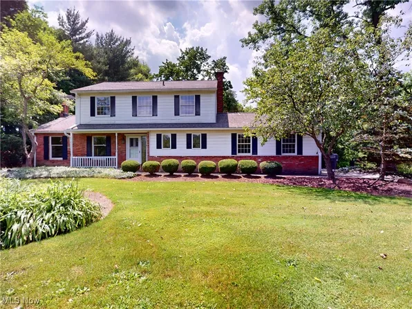 9191 Mulberry Rd, Chesterland, OH 44026