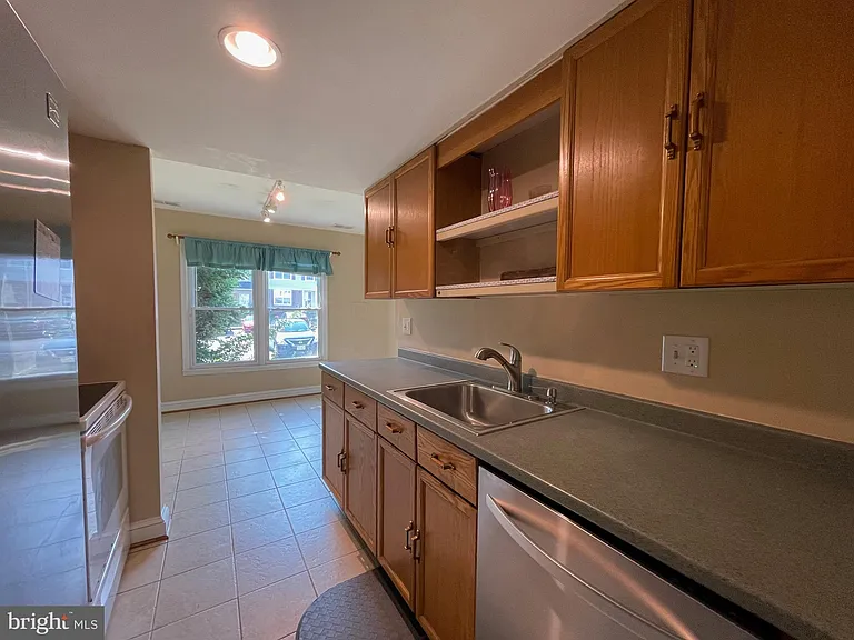 9057 McRae Ct — Photo 8