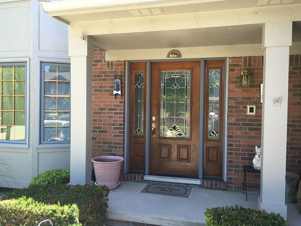 1st image of 6556 Woodmere Dr