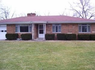 24 S View Dr, Enon, OH 45323