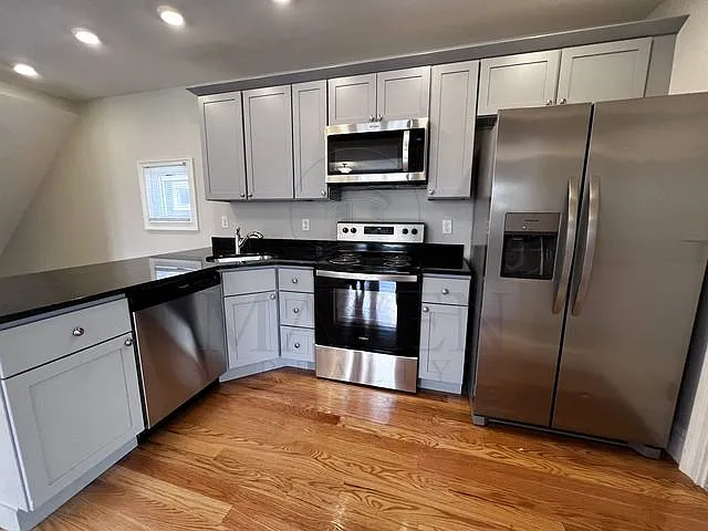 20 Newbern Ave #2 — Photo 7