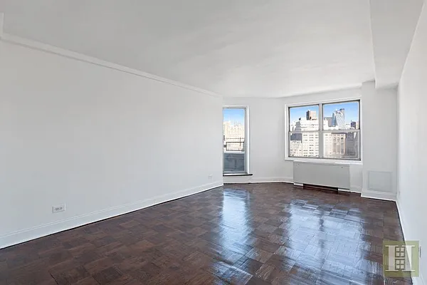 Rented by Halstead Real Estate | media 17