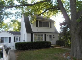 1411 Crawford St, Kalamazoo, MI 49006