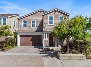 7 Borazon Ct, Petaluma, CA